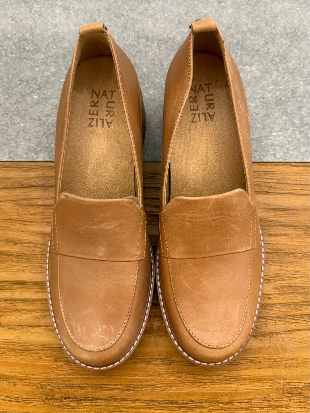 Naturalizer Darry Lug Sole Platform Loafers Tan Cognac Leather Size 7 - Picture 5 of 10